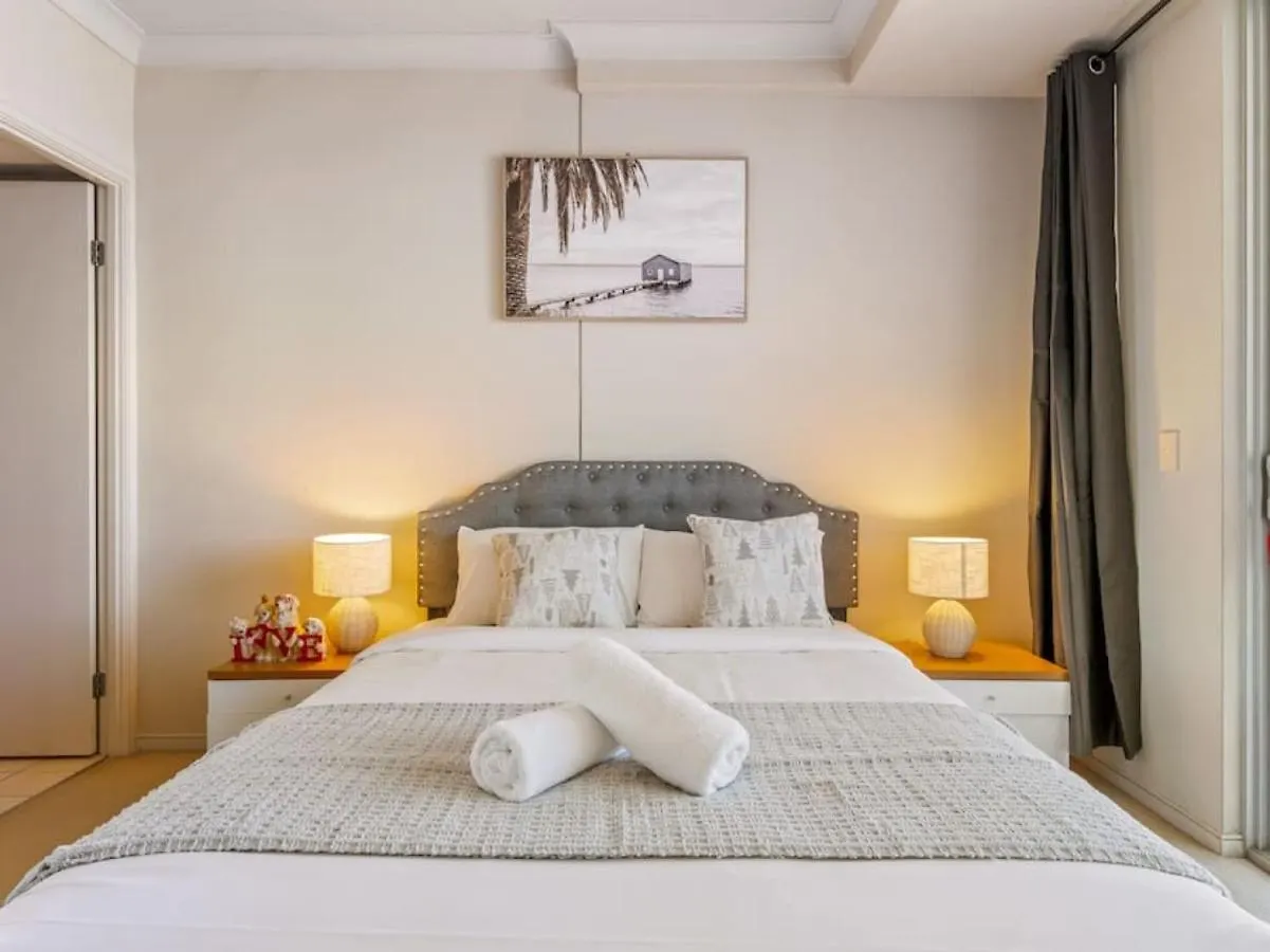 Stunning Riverview 2Br Holiday Apt Good Location Χρυσή Ακτή Διαμέρισμα
